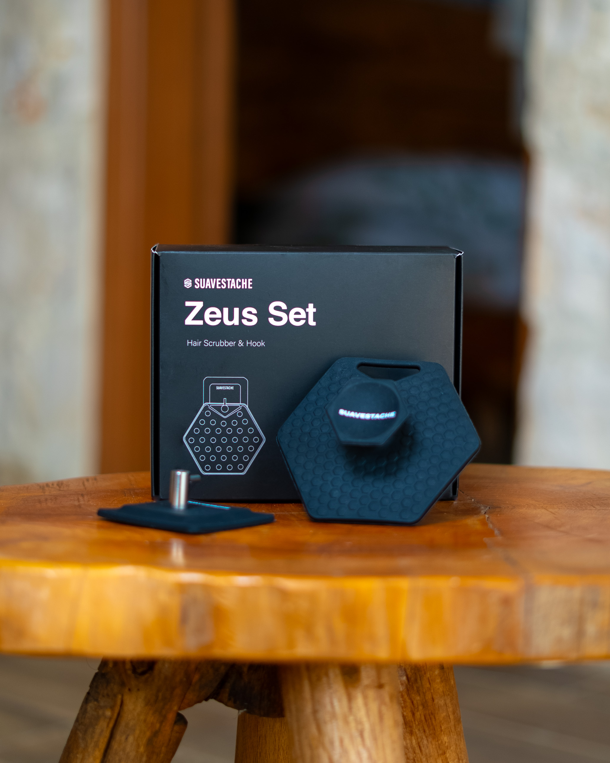 Suavestache Zeus Set